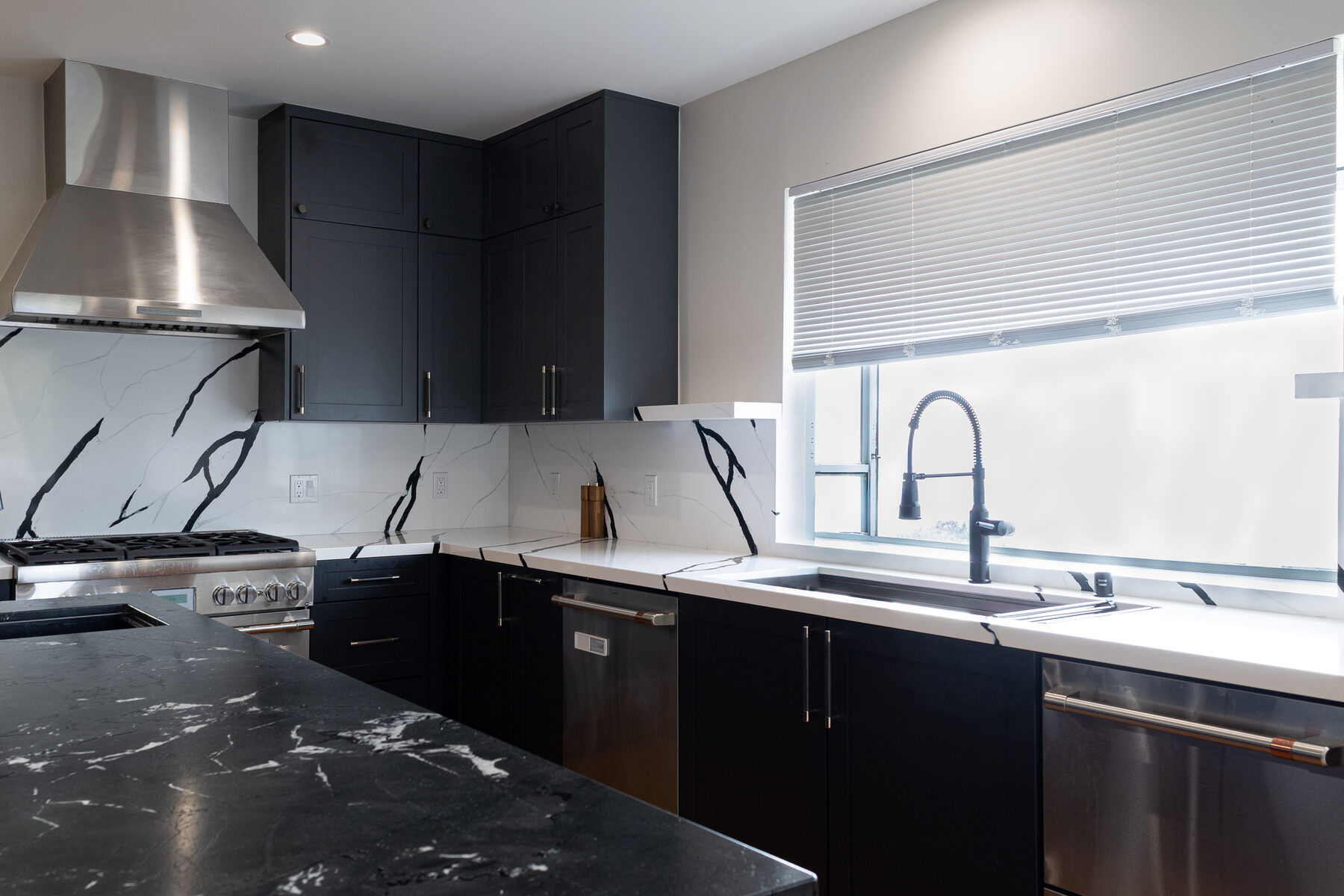 Marble range backsplash